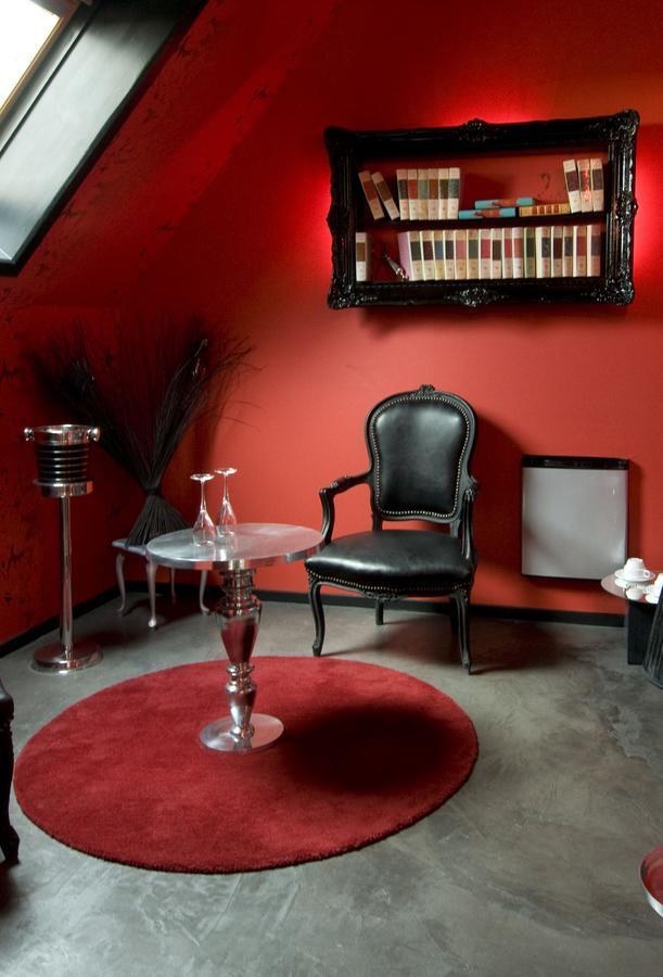 Bubble Lounge Hotel Hooglede エクステリア 写真